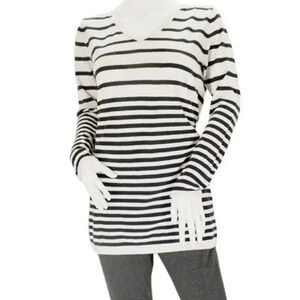 H&M Striped V-neck Sweater
